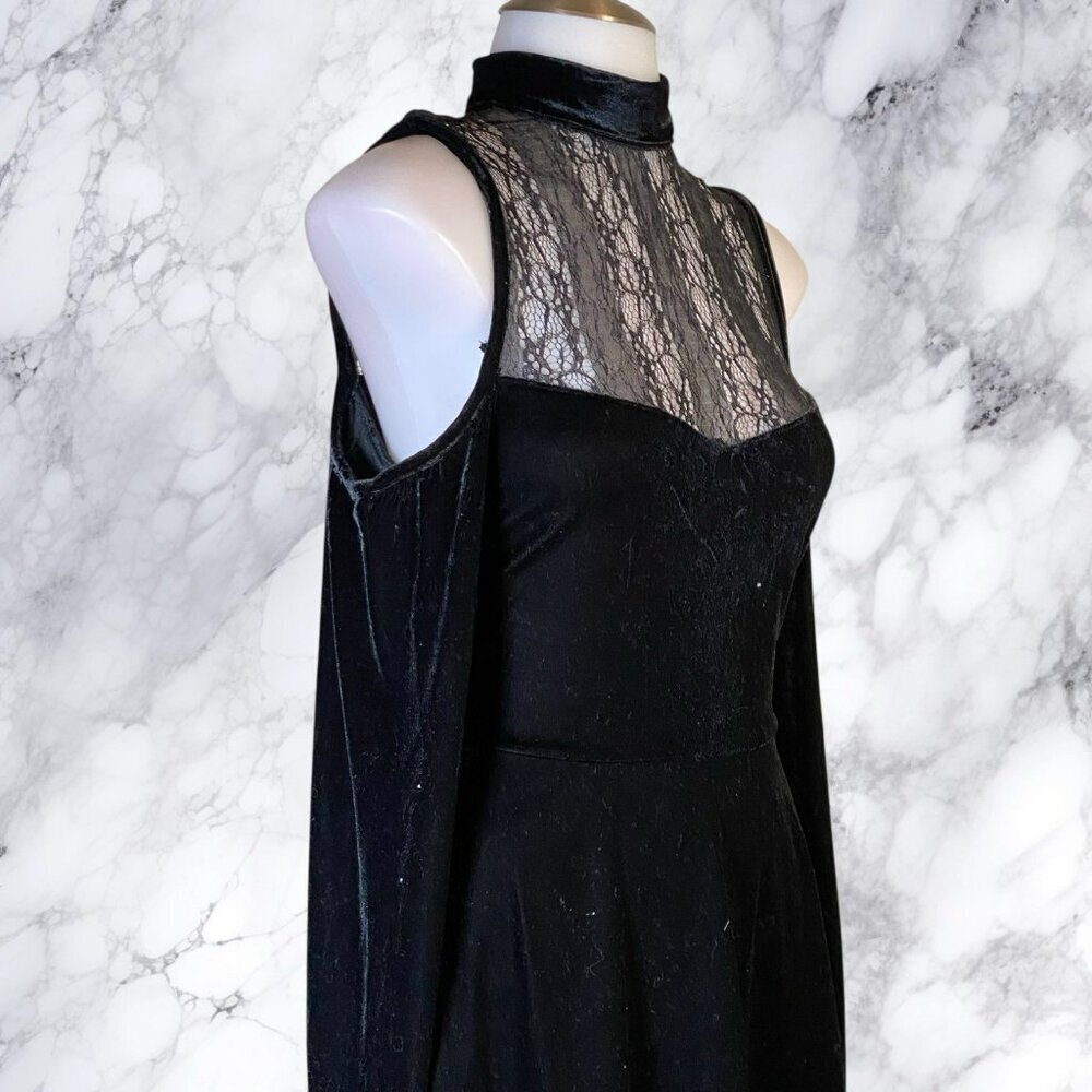 Killstar Moonstera Velvet Dress - Picture 12 of 12
